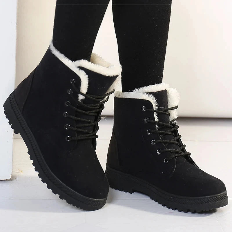 Bottes pour femme avec fourrure chaude et confortable , chaussures d'hiver de neige avec talons bas Chausseria