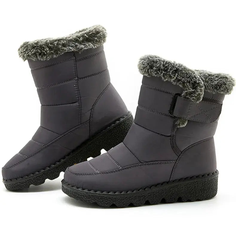 Bottes pour femme , tendance chaussures d'hiver , bottes imperméables avec fourrure doux et moelleux Chausseria