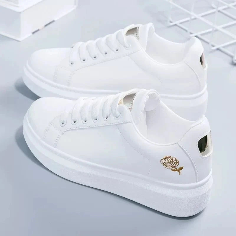 Chaussures De course blanches respirantes à lacets pour femmes , baskets décontractées à fleurs brodées Chausseria