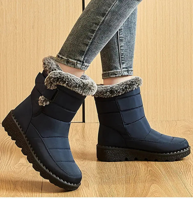 Bottes pour femme , tendance chaussures d'hiver , bottes imperméables avec fourrure doux et moelleux Chausseria